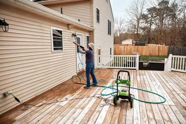 Professional Pressure Washing in Wakefield, MI